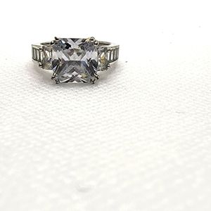 Silver Plated Cubic Zirconia Ring Size 6